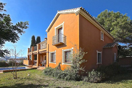 villa rio real marbella